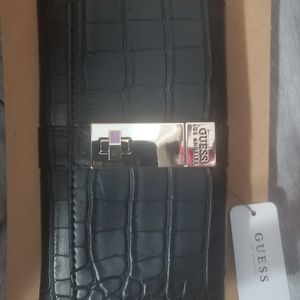 Guess wallet